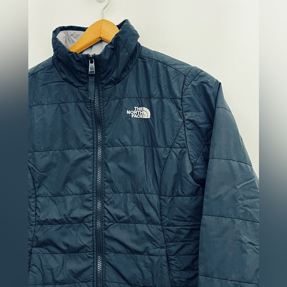 The North Face Girls 14/16 Insulated Puffer Jacket Black Lightweight Zip Coat - Picture 2 of 9